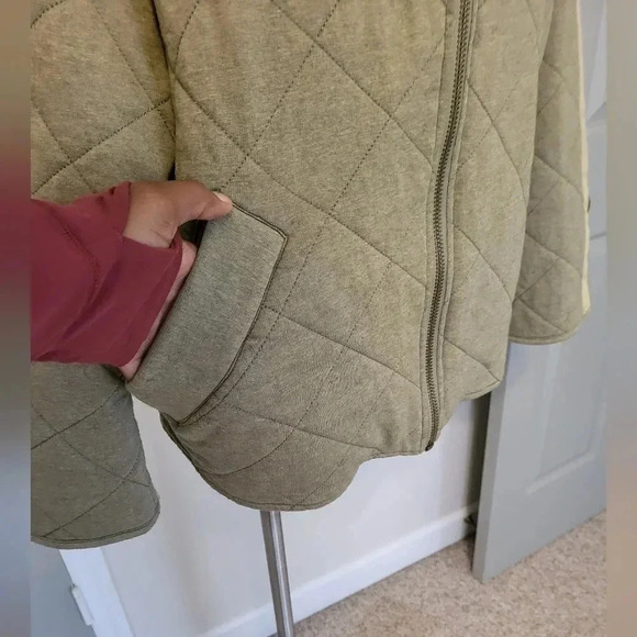 Bagatelle Collection Tan/Brown/Green Quilted Dolman Sleeve Full Zip Jacket(L) - Picture 11 of 14